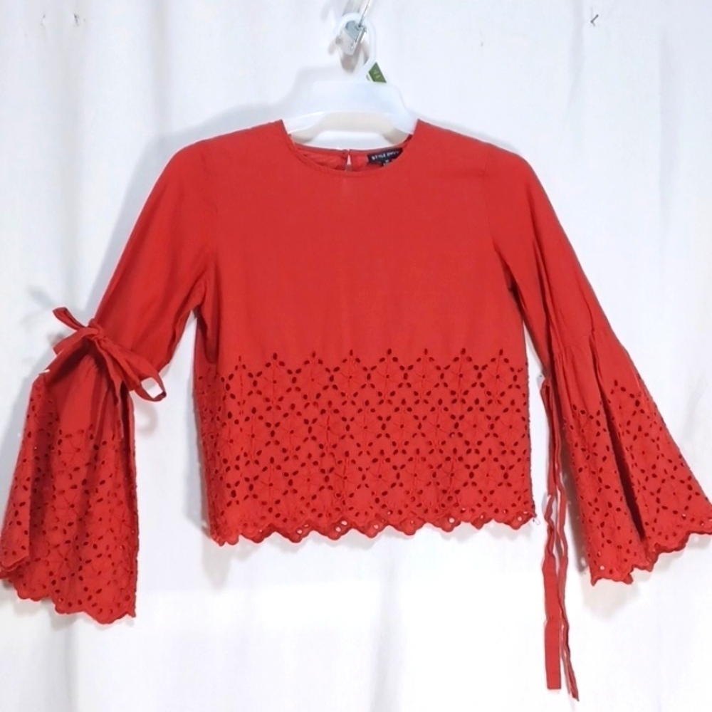 STYLE ENVY WOMENS TOP SIZE M IN A BEAUTIFUL RED COTTON